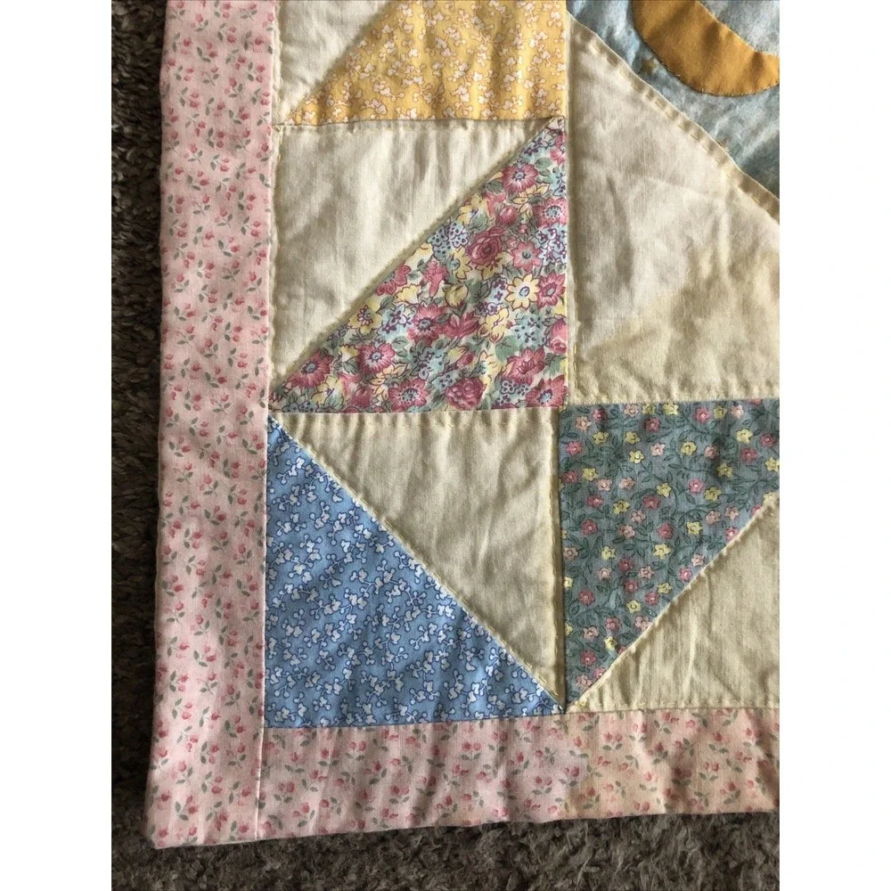 Vintage Quilted Wall Hanging Baby Bear Hand Pieced & Hand Quilted 21x21 Square